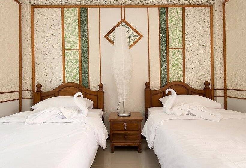 Hotel Sailomjoy The Boutique Hostel