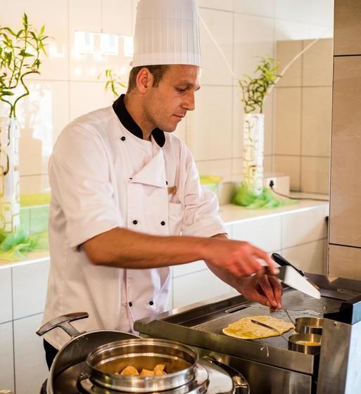 ホテル Sierra On Main