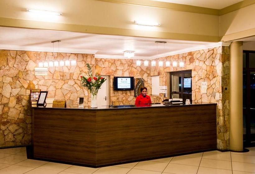 ホテル Sierra On Main