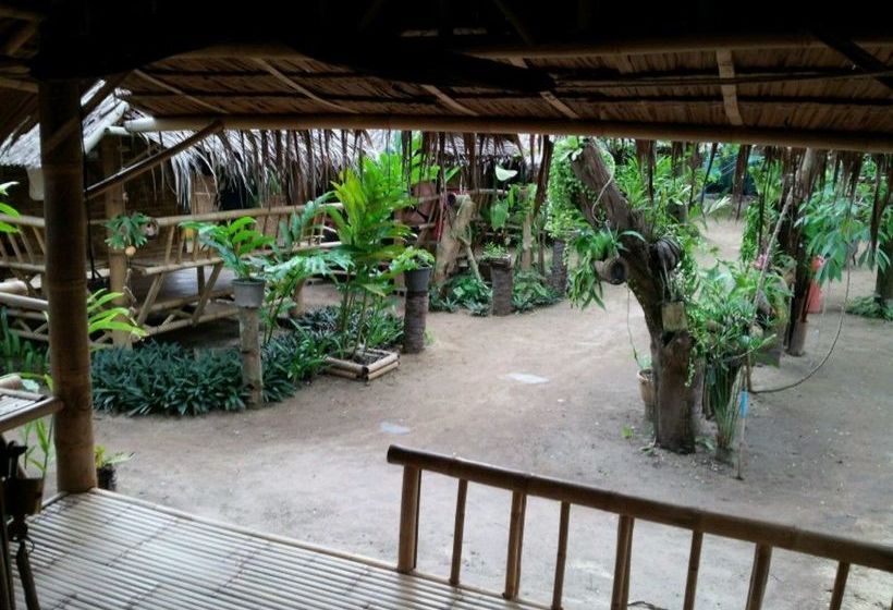 Jackie Bamboo House - Hostel