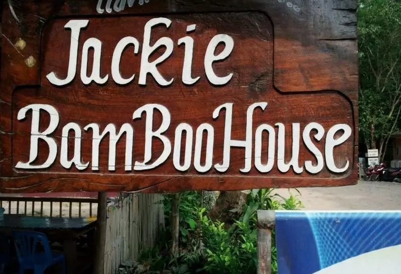 Jackie Bamboo House - Hostel