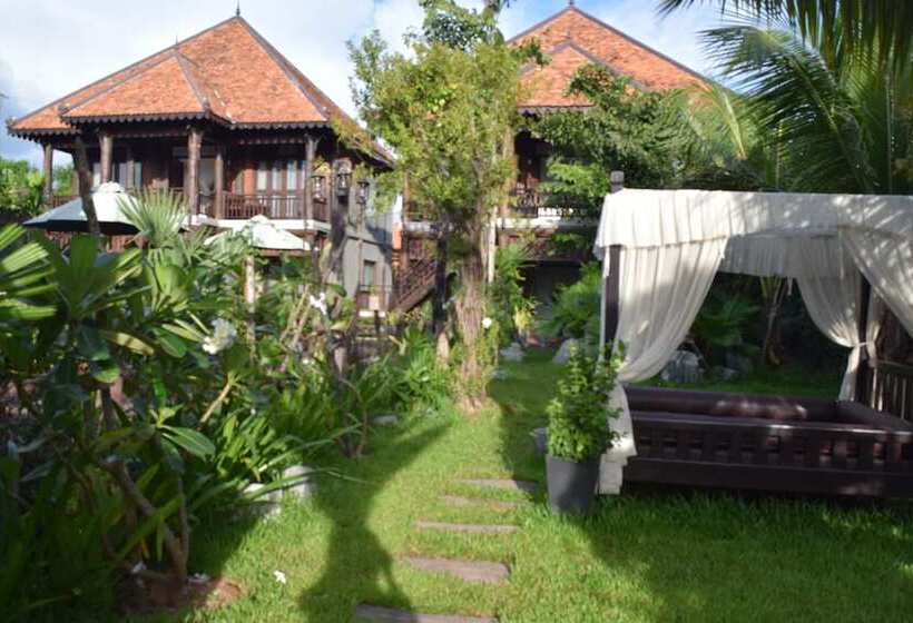 Khmer Paradise Villa