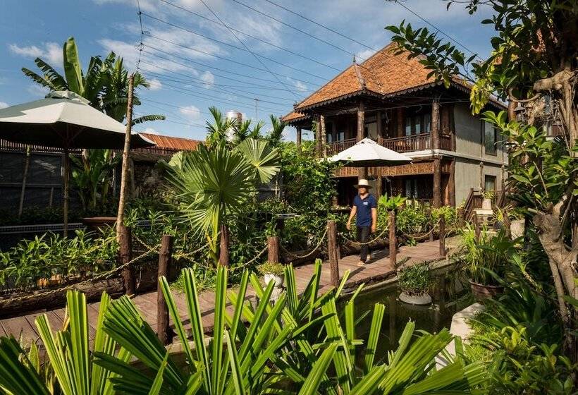 Khmer Paradise Villa