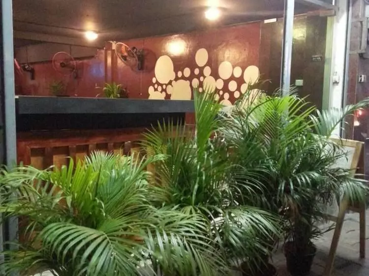 Mad Cow Hostel Silom