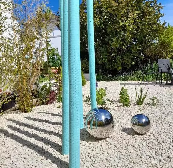 פנסיון St Edmunds Guest House