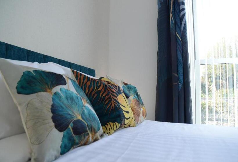 Pensió St Edmunds Guest House