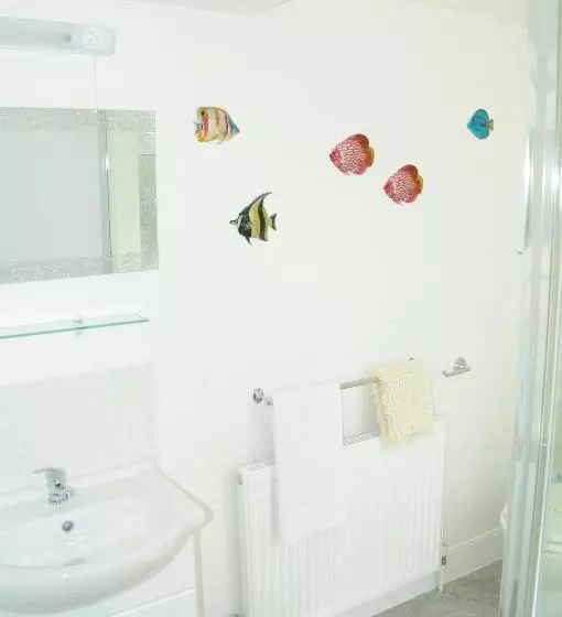 פנסיון St Edmunds Guest House