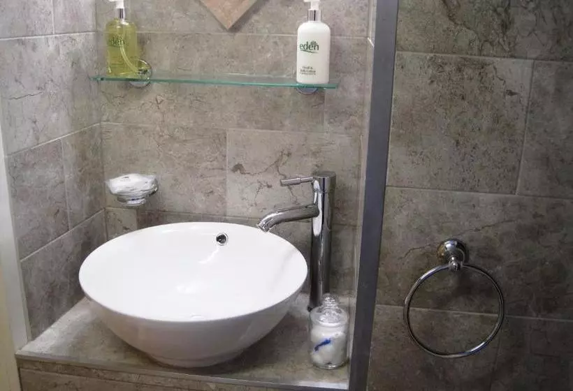 Пансион The Melville