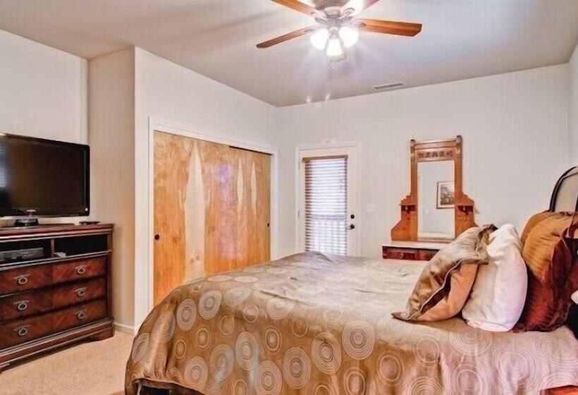 Scenic Wonders Eagles Nest 2 Bedrooms