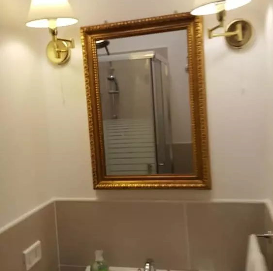 Al Ponte Del Papa B&b