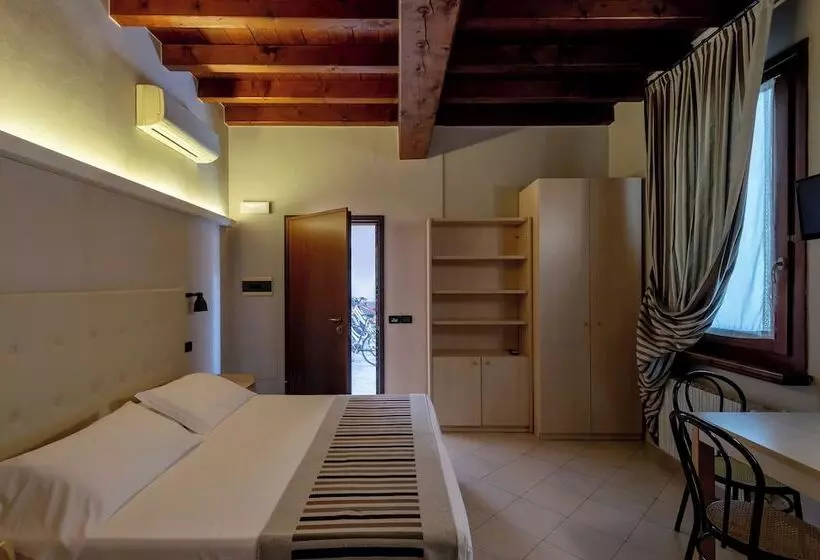 مبيت وإفطار Antico Residence