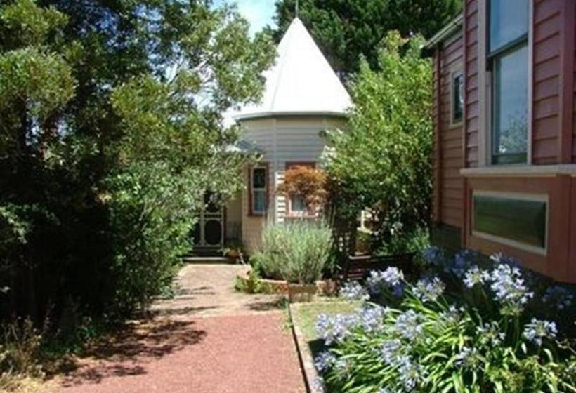 צימר Braeside Garden Cottages