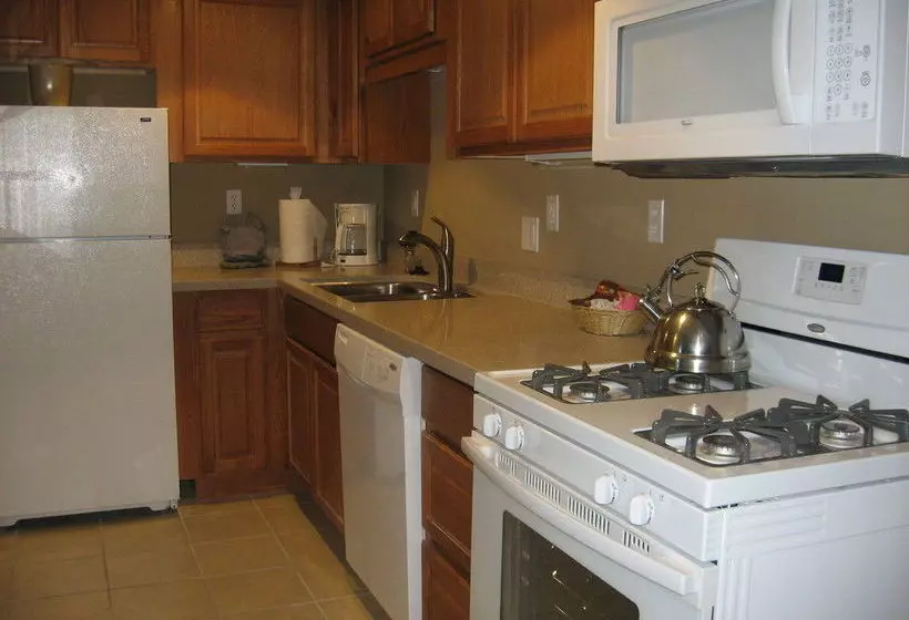 Hotel Beachcomber Inn