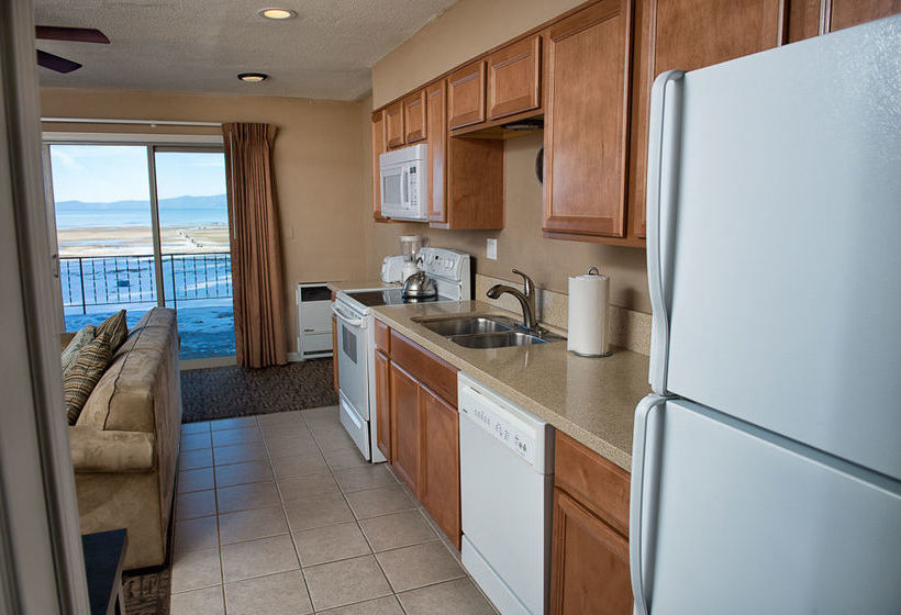 فندق Beachcomber Inn