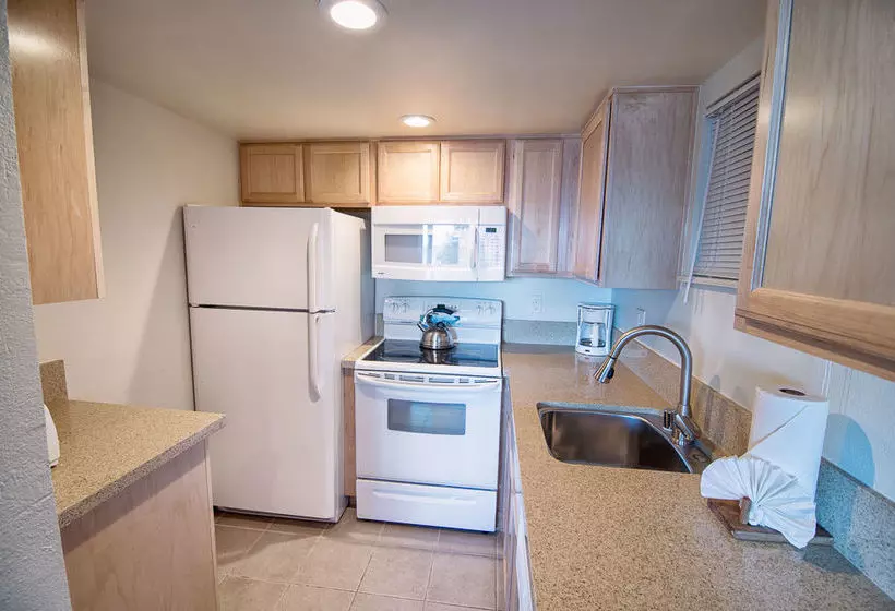 Hotel Beachcomber Inn