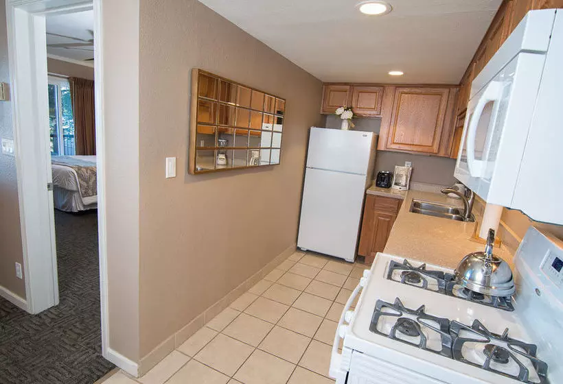 Hotel Beachcomber Inn