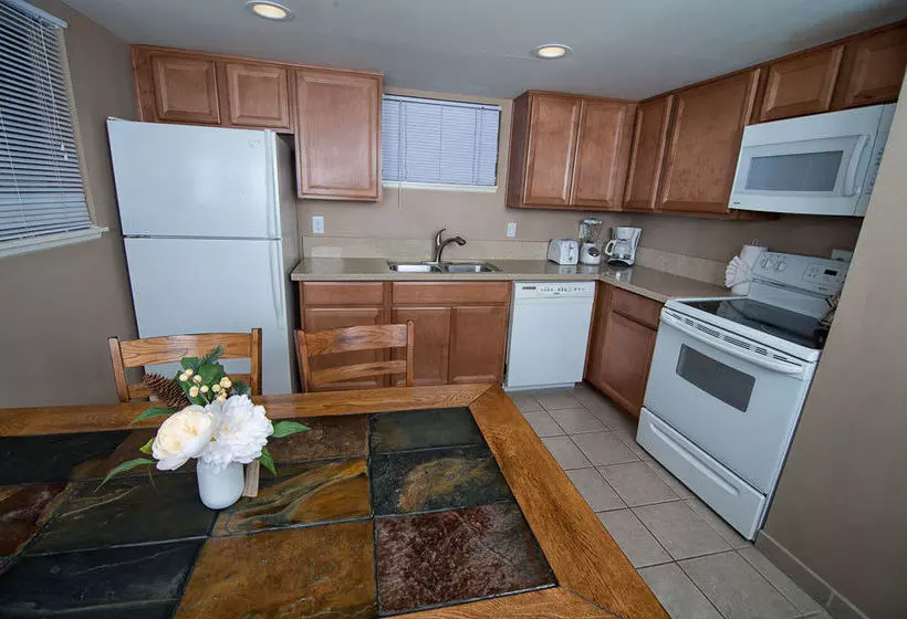 Hotel Beachcomber Inn