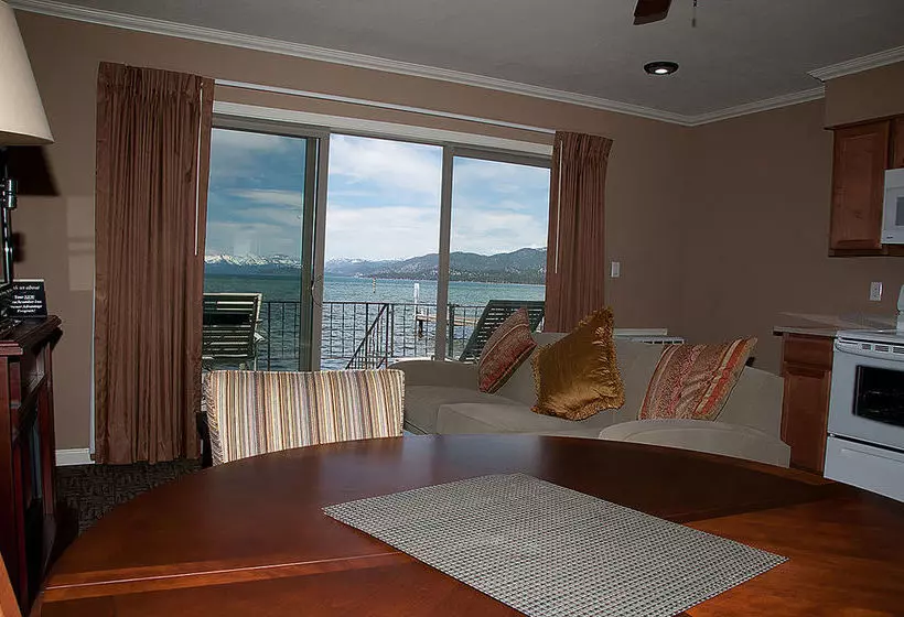 Hotel Beachcomber Inn