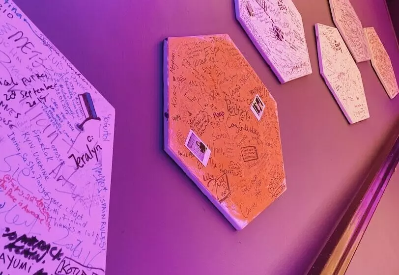 Capsule Hotel Met A Space Pod @ Boat Quay