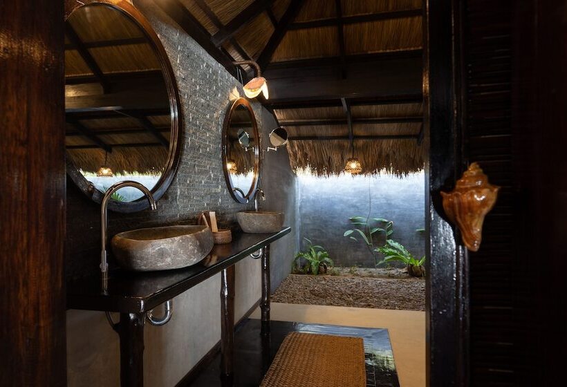 Hotel Flower Island Resort