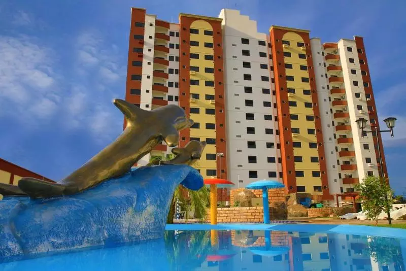 هتل Golden Dolphin Supreme Oficial