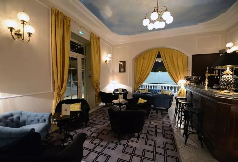 هتل Grand Hôtel Henri Teritoria