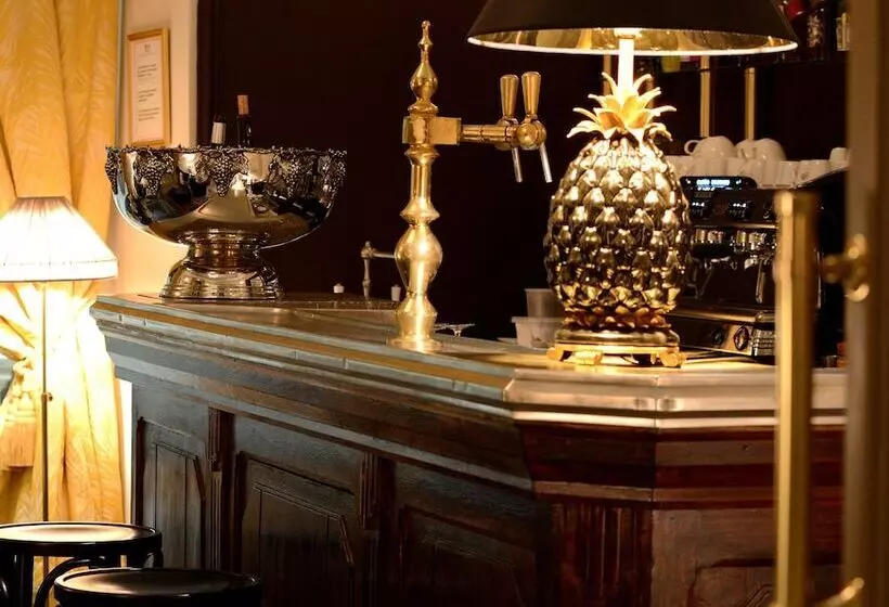 هتل Grand Hôtel Henri Teritoria