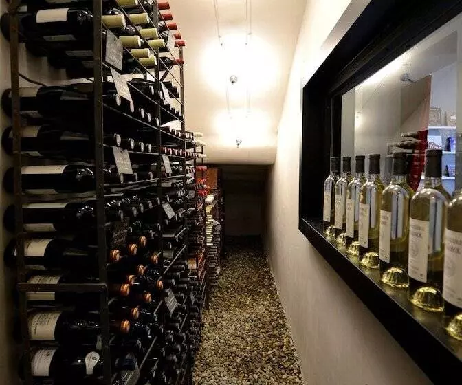 هتل Grand Hôtel Henri Teritoria