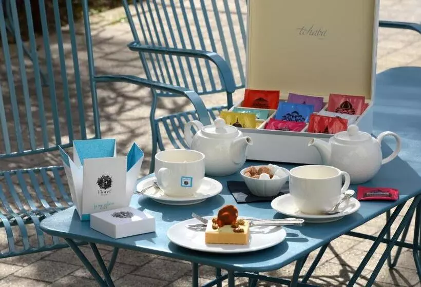 هتل Grand Hôtel Henri Teritoria