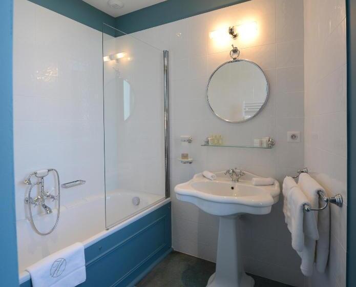 هتل Grand Hôtel Henri   Teritoria