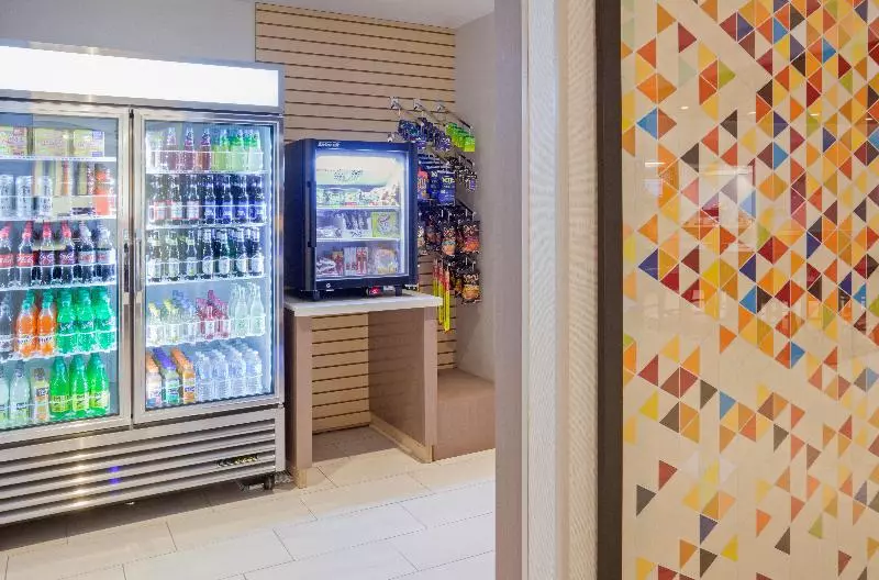 בית מלון כפרי Holiday Inn Express And Suites Des Moines Downtown, An Ihg