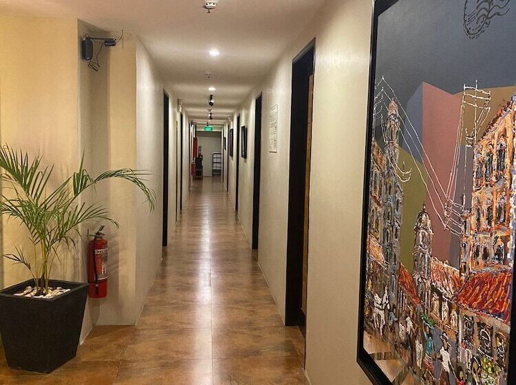 Отель Serene La Playa Boracay