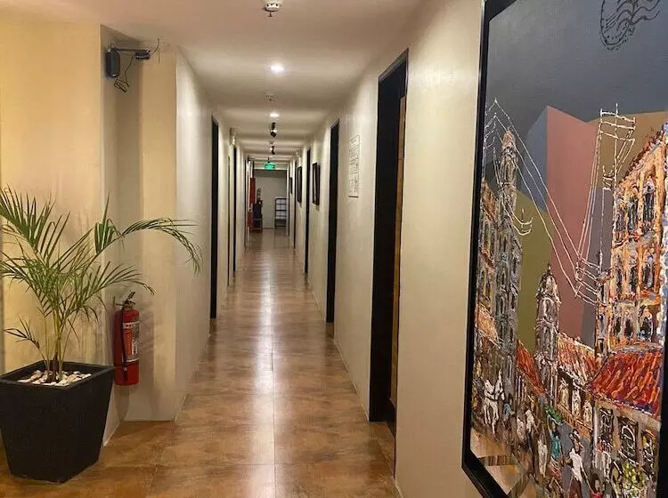 בית מלון כפרי Serene La Playa Boracay