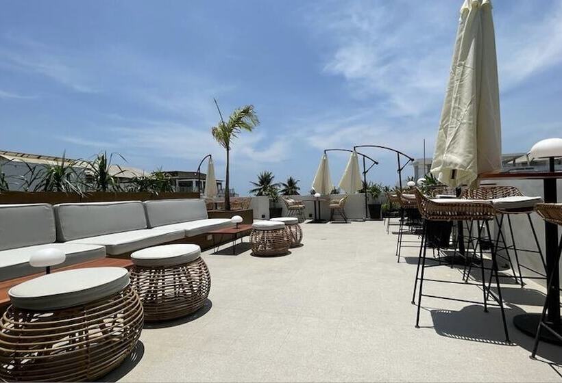 Отель Serene La Playa Boracay