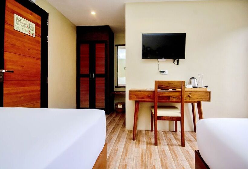 Отель Serene La Playa Boracay