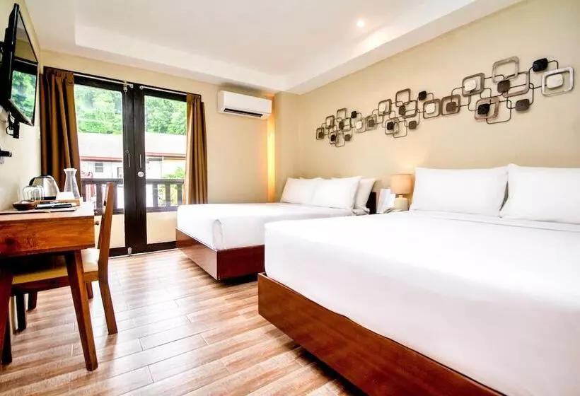 בית מלון כפרי Serene La Playa Boracay