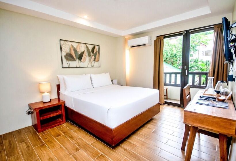 Отель Serene La Playa Boracay