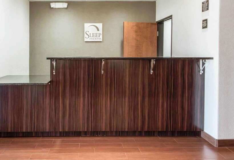 Отель Sleep Inn & Suites Hennessey North