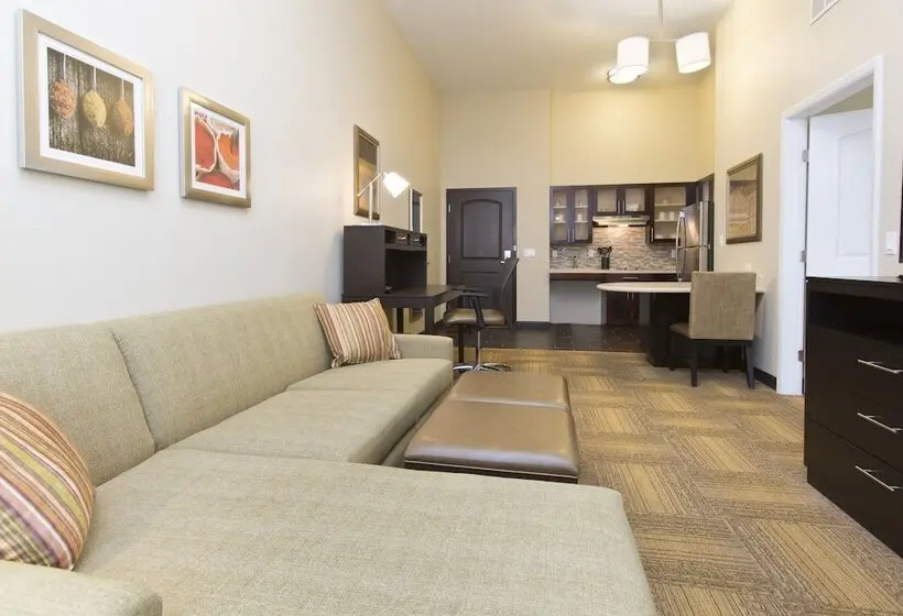 ホテル Staybridge Suites Orlando At Seaworld, An Ihg
