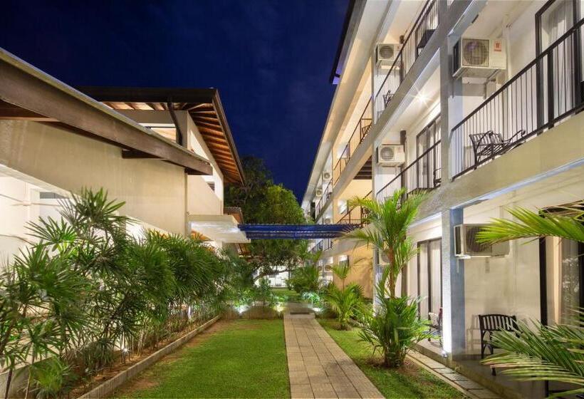 ホテル The Blue Wave