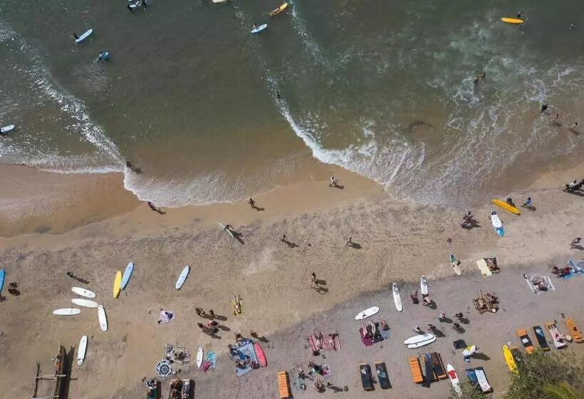 Szálloda The Blue Wave