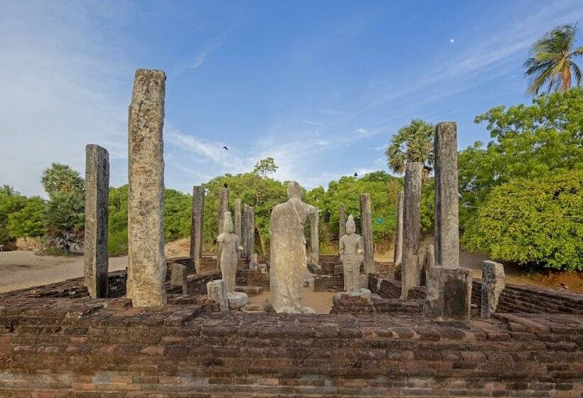 ホテル The Blue Wave