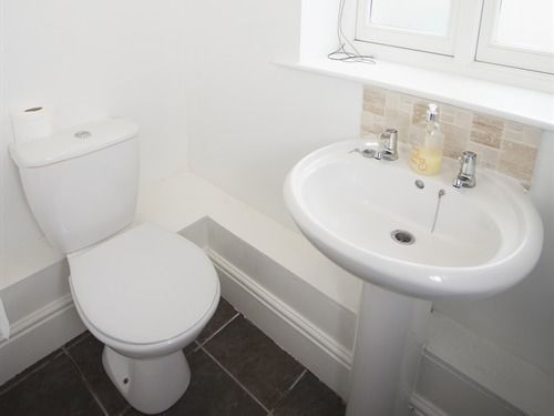 בית מלון כפרי The Five Bells