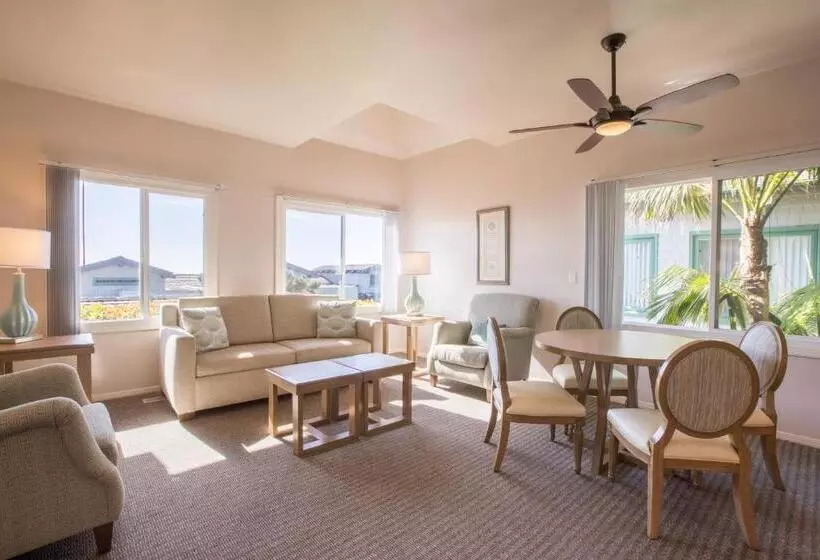 酒店 Wave Crest Resort