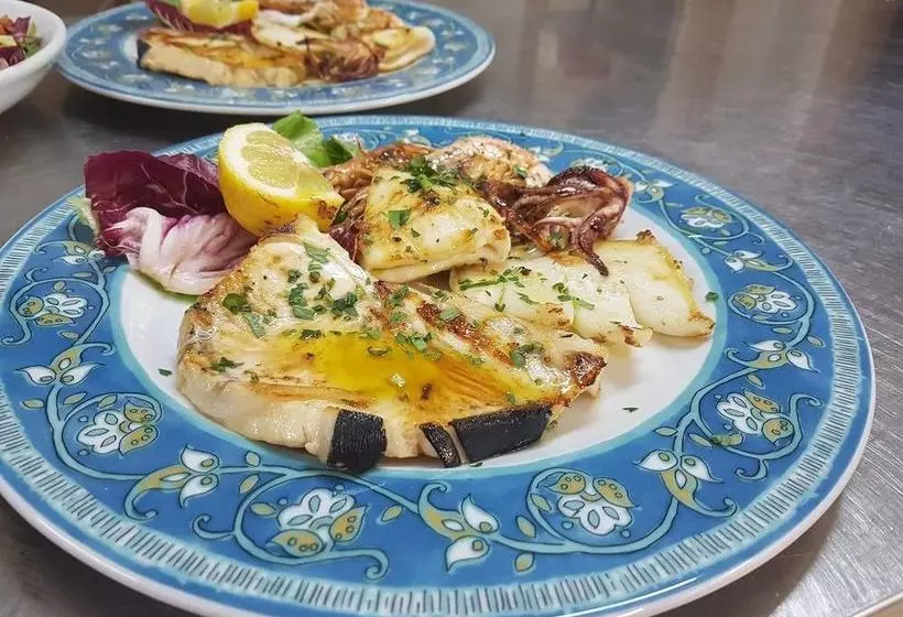 L Oasi Del Fauno Country House