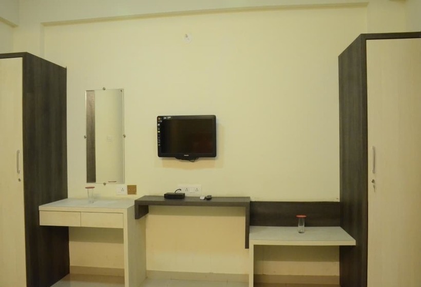 Oyo Apartments Baner Road