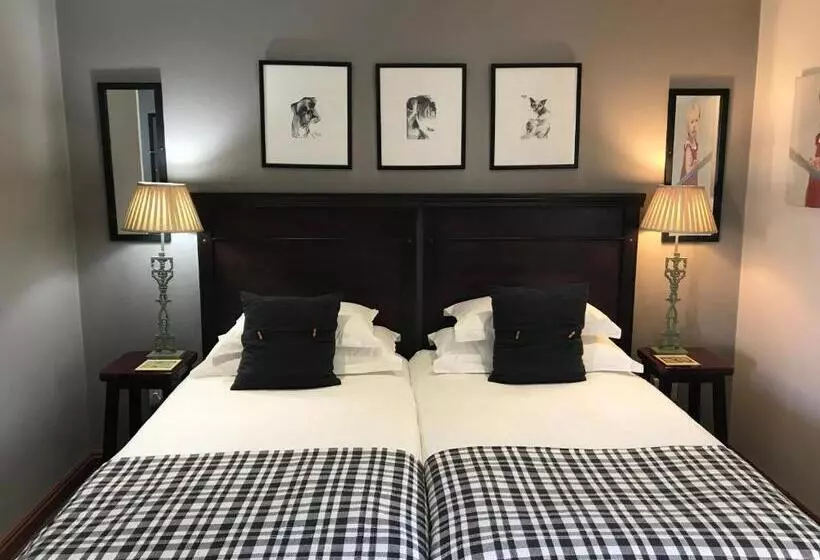 膳宿费 The Crown Guest House