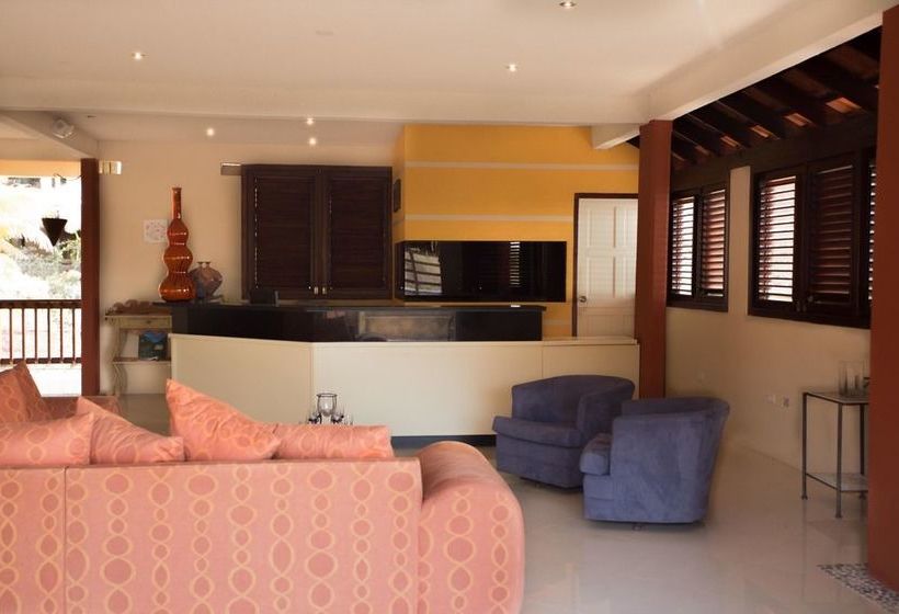 Punta West Bed & Breakfast