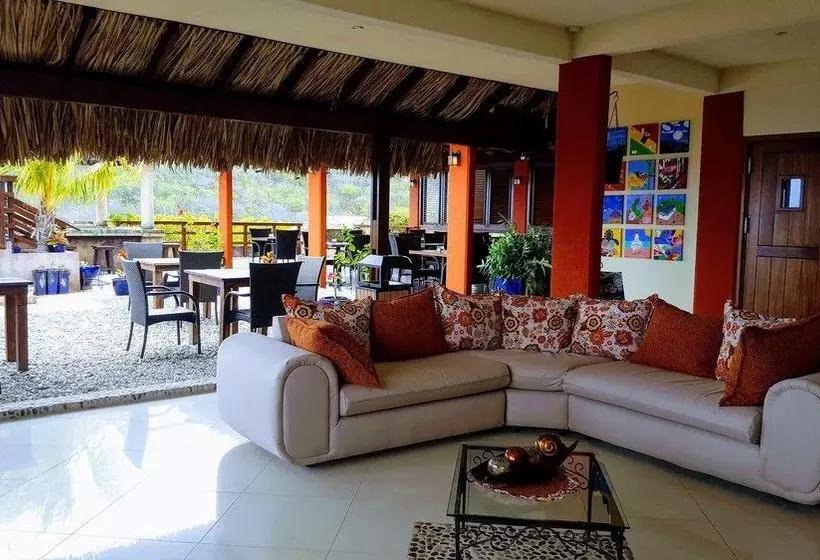 Punta West Bed & Breakfast