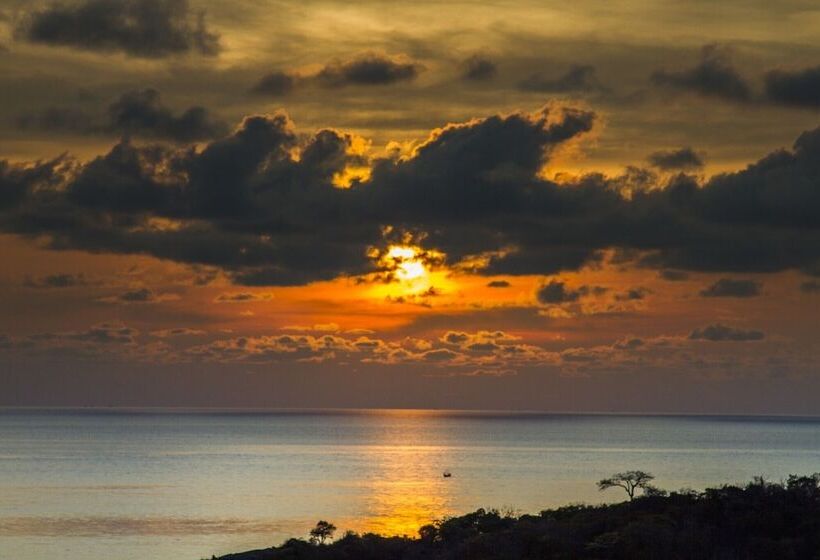 Baan Talay Sai Villa